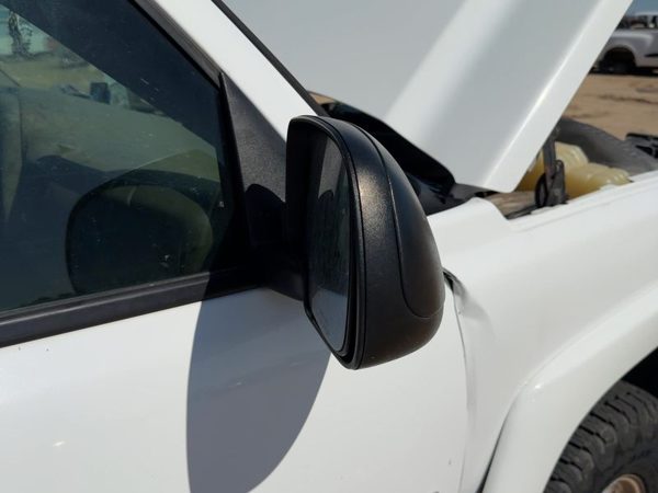 03-07 Chevy Silverado 2500 Passenger Right Power Side Mirror Door Mounted Oem — photo 4