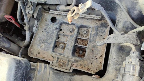 2006-2010 Hyundai Sonata Complete Battery Box Mount Tray With Hold Down Oem 3.3L — photo 3