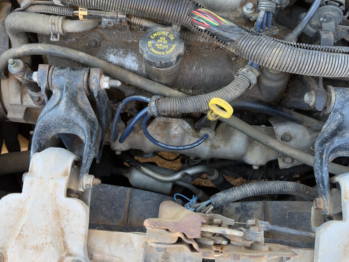 1997-2003 Chevy Venture Driver Left Exhaust Manifold Assembly Oem 3.4L 10182321