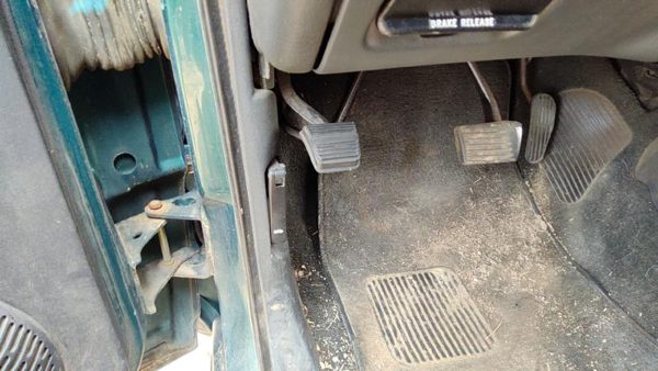 1995-2005 S10 Blazer Parking Brake Pedal Assembly Oem Complete Emergency Unit — photo 3