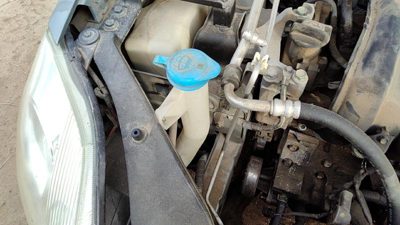 2007-2012 Nissan Sentra Windshield Washer Fluid Reservoir With Pump Wiper Tank