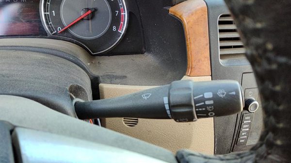 07-08 Grand Vitara Xl-7 Windshield Wiper Control Switch Column Lever Assembly — photo 3
