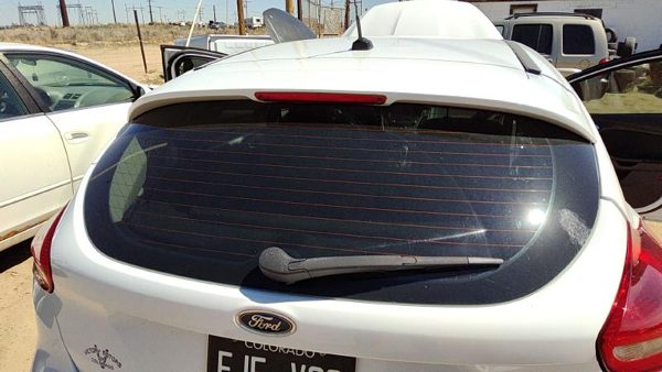 2015-2018 Ford Focus Back Glass Rear Window Oem F1Ez5842006A — photo 2