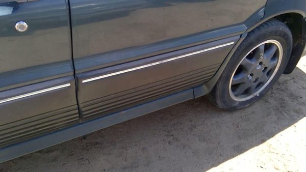 1991 Mitsubishi Galant VR-4 Driver Left Rear Door Shell OEM Back LH Green — photo 4