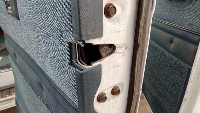 92-96 Gmc Van 3500 Passenger Right Rear Door Latch With Rods/Cables Oem Forward
