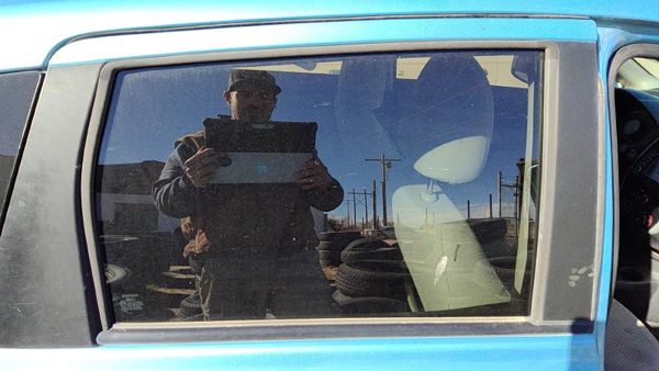 2014-2019 Nissan Versa Note Passenger Right Rear Side Window Door Glass Oem Back — photo 1