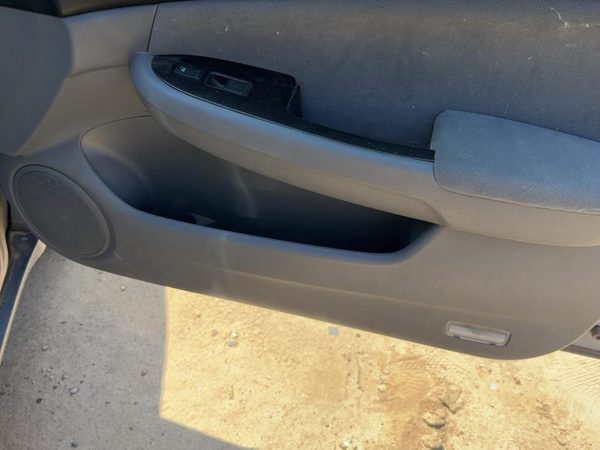 06-07 Honda Accord Passenger Right Front Door Trim Panel With Switches 2.4L Gray — photo 9