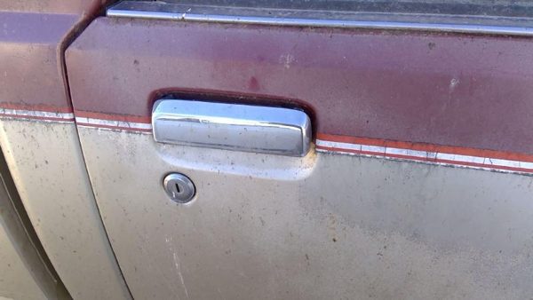 1986-1987 Isuzu Pup Pickup Passenger Right Front Outside Door Handle Oem — photo 4