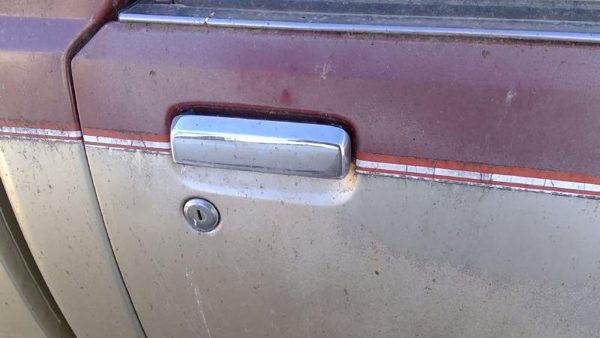 1986-1987 Isuzu Pup Pickup Passenger Right Front Outside Door Handle Oem — photo 5
