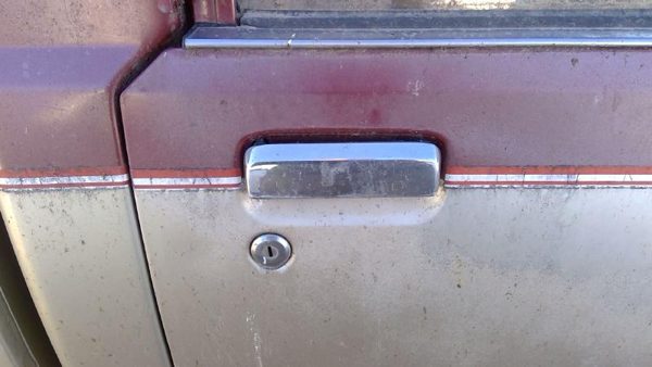 1986-1987 Isuzu Pup Pickup Passenger Right Front Outside Door Handle Oem — photo 8