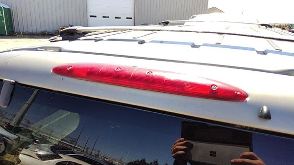1999-2002 Ford Expedition Third Brake Light Middle Lamp Oem — photo 1