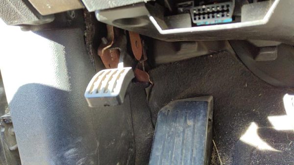 2007-2016 Gmc Acadia Parking Brake Pedal Assembly Oem Complete Emergency Unit — photo 2