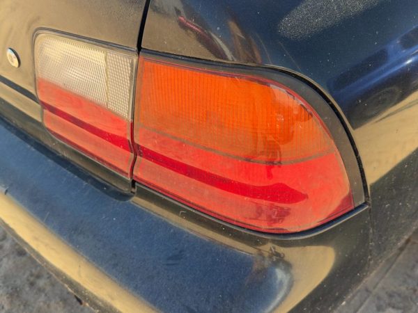 95-96 Maxima Passenger Right Outer Tail Light Brake Lamp Oem Rear 4-Door Sedan — photo 2