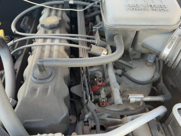 99-04 Jeep Grand Cherokee Complete Fuel Rail With Injectors Set Loaded Oem 4.0L — photo 3