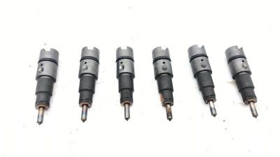 2003 Freightliner Bush Core Fuel Injector Set Oem 5.9L Cummins