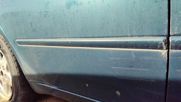 06-08 Sonata Passenger Right Rear Moulding From Door Back Trim Strip Blue — photo 4