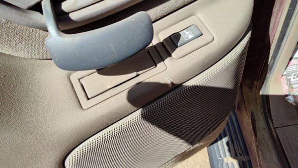 1995-99 Gmc Yukon Driver Left Rear Inside Door Trim Panel Only Oem Back Tan 522 — photo 8