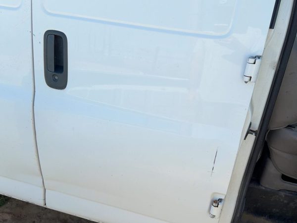 2000 Chevy Express 2500 Rear Door RH White 50U — photo 2