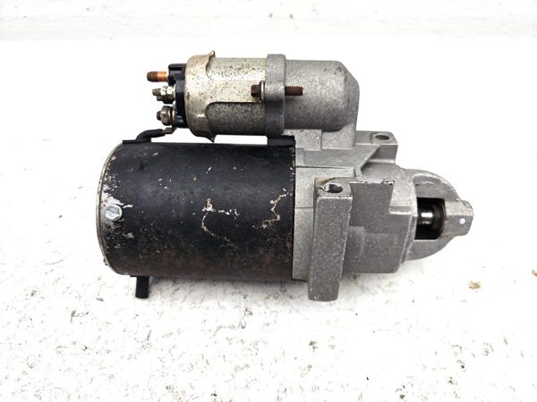 1990-1998 Chevy Silverado 1500 Starter Motor 4.3L 10465389 — photo 1
