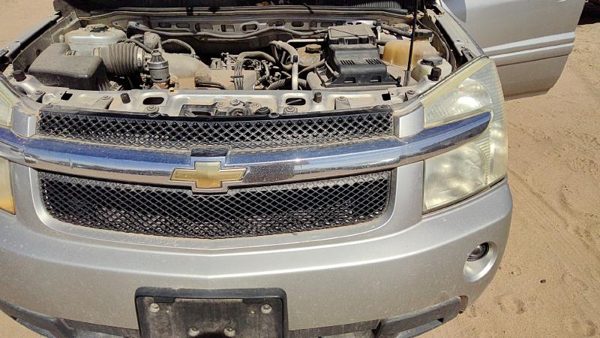 2005-2009 Chevy Equinox Front Grille Assembly With Chrome Trim Oem 05481230 — photo 3