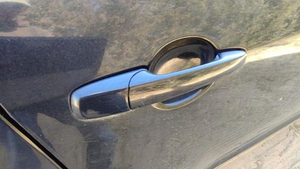 06-12 Fusion Passenger Right Rear Outside Door Handle Back Tuxedo Black Metallic — photo 3