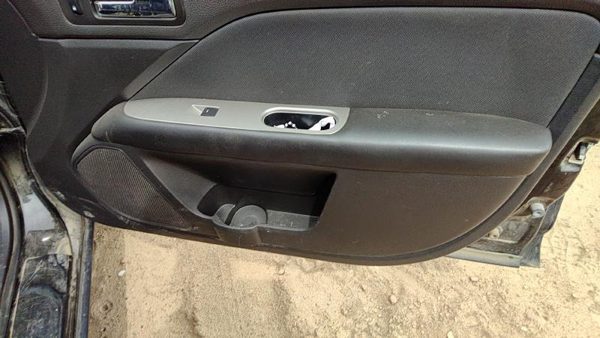 10-11 Ford Fusion Passenger Right Front Door Trim Panel With Switches Black Dw — photo 6