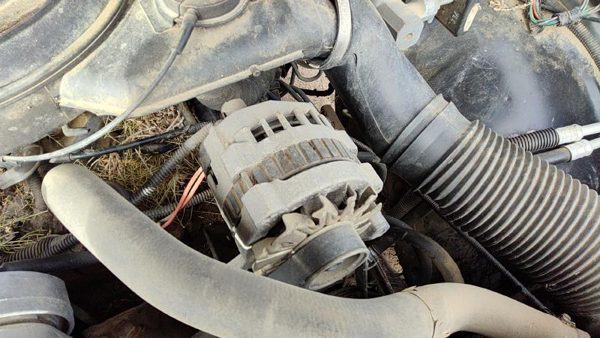 1989-1993 Chevy S10 Pickup Alternator 4.3L 10463424 — photo 2