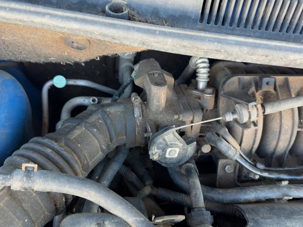 2004-2005 Chevy Aveo Throttle Body Valve Oem With Sensors 1.6L Cable Actuated — photo 3