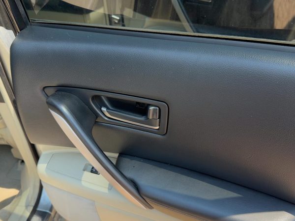 03-04 Fx45 Passenger Right Rear Door Trim Panel Switches Back Willow/Black S — photo 4