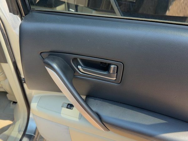 03-04 Fx45 Passenger Right Rear Door Trim Panel Switches Back Willow/Black S — photo 2