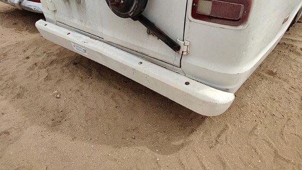1971-1977 Dodge Van B200 Rear Bumper Assembly Oem Back White 02959531 — photo 4