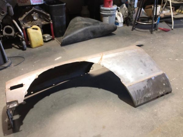 1971 Datsun 240Z Fender LH Been Cut For Flare — photo 2
