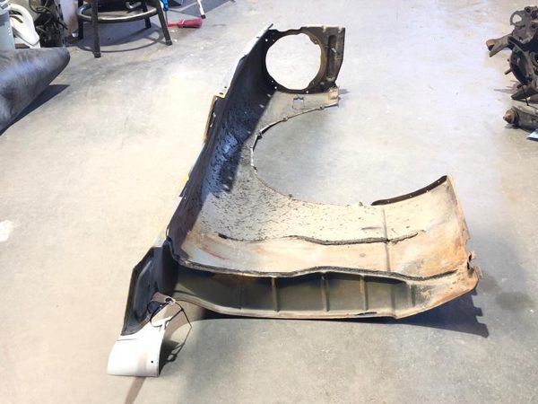 1971 Datsun 240Z Fender LH Been Cut For Flare — photo 12
