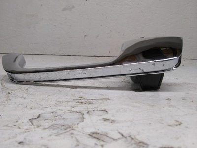 1986 LH 86 Blazer Driver Left Front Outside Door Handle Suburban Chevy Pickup