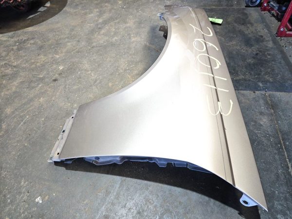 2003-2007 Cadillac Cts Driver Left Front Fender Oem Sand Storm 61U 88890921 — photo 5