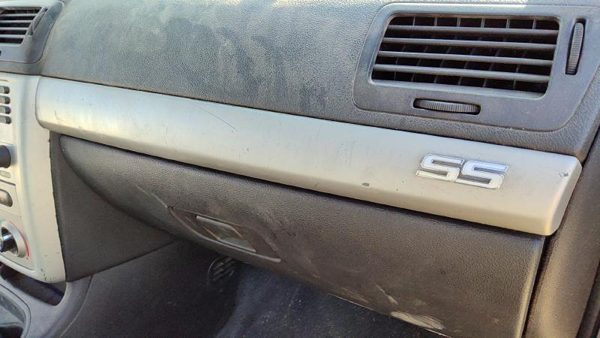 2006 Chevrolet Cobalt Dash Panel Chevy Trim Bezel 192 Ebony — photo 5