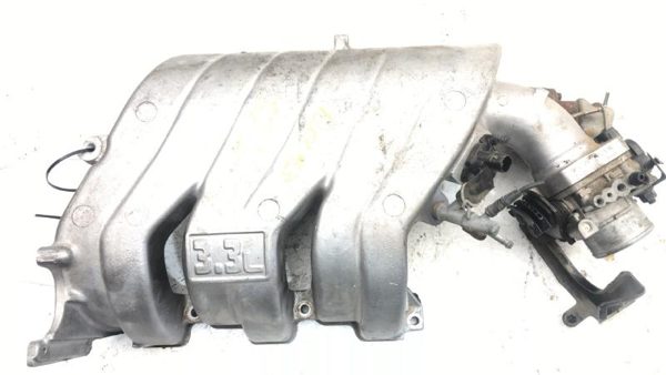1998 Dodge Caravan Intake Manifold 3.3L Upper — photo 2