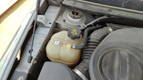 2015-2017 Chrysler 200 Coolant Reservoir Radiator Overflow Tank Bottle Oem — photo 6