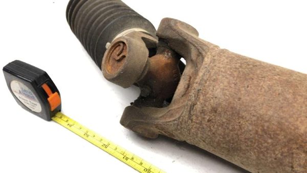 2001-03 Sierra 2500 Hd Rear Drive Shaft Oem Back Section Driveline 8.1l Allison — photo 7