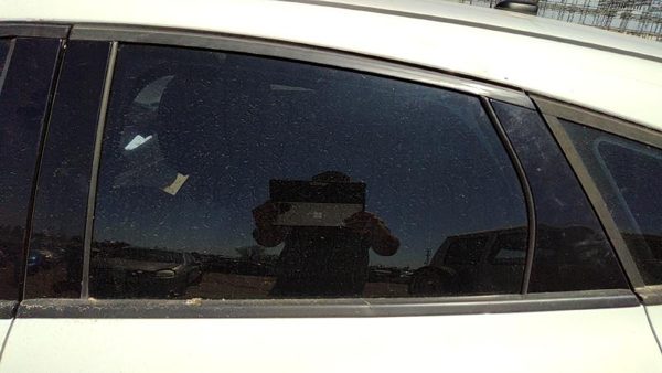 2012-2018 Ford Focus Ford Focus Driver Left Rear Side Window Door Glass Oem Back — photo 2