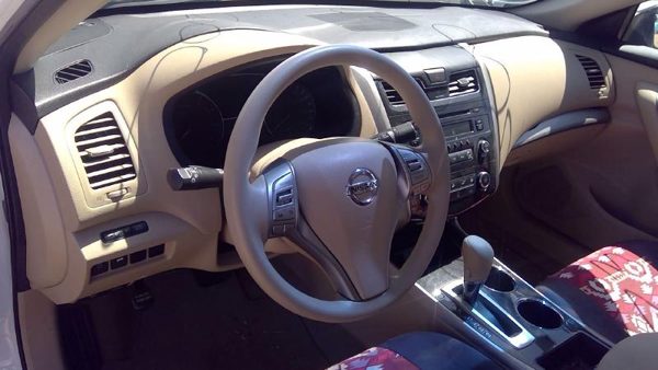 2014 Nissan Altima — vehicle photo 4