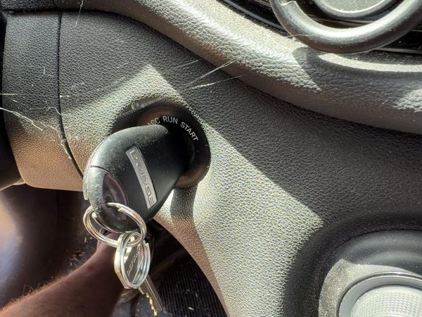 2013-2014 Dodge Dart Ignition Switch Assembly With Key Complete Electrical Oem — photo 3