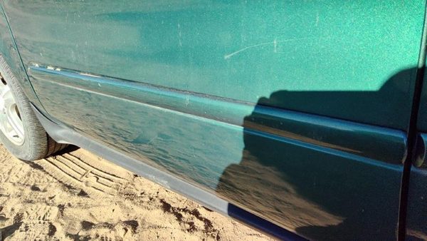 00-07 Taurus Driver Left Front Moulding From Door Trim Strip Su Tropic Green : — photo 1