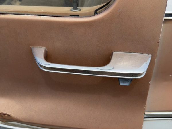 1975-1987 Chevy Silverado C20 Driver Left Front Outside Door Handle Oem — photo 2