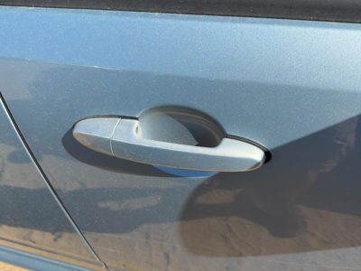 08-11 Mariner Right Front Outside Door Handle Painted 4 Door Light Blue Ls