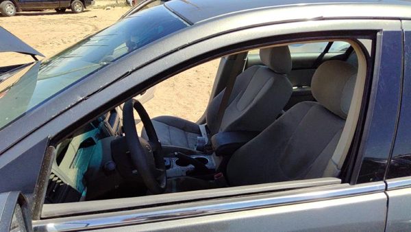 2006-2012 Ford Fusion Driver Left Front Side Window Door Glass Oem 6H6Z5421411A — photo 3
