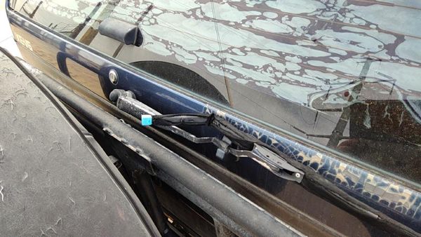 90-95 Nissan Pathfinder Back Glass Wiper Arm Rear Window Blade Liftgate Hatch — photo 5