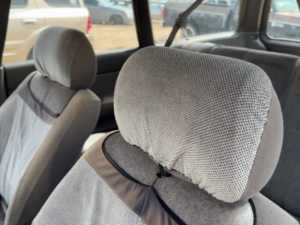 1990-1994 Subaru Legacy Pair Of Front Headrests Oem Left Right Set Seat Gray — photo 1