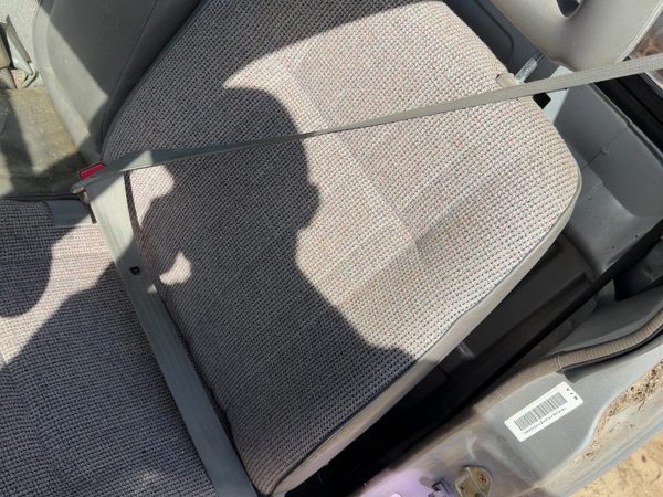 1988-1995 Isuzu Pup Driver Left Front Seat Belt Retractor Oem Shoulder Gray — photo 5