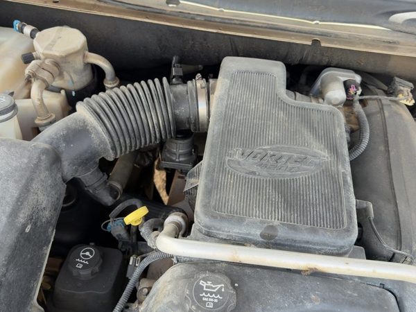 04 Rainier Complete Air Intake Cleaner Filter Box Housing With Tube Oem 4.2L — photo 4